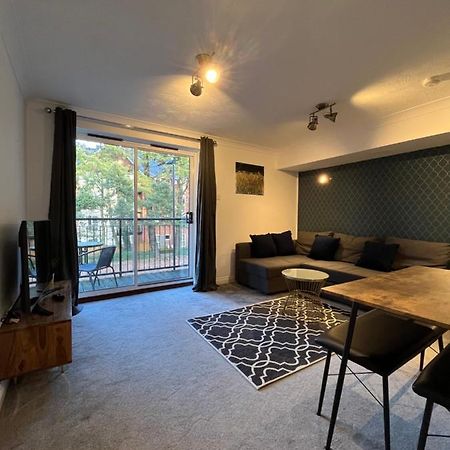 Archers 2 Bedrooms, Balcony, 2 Bathrooms, Free Parking, Wifi Southampton Bagian luar foto